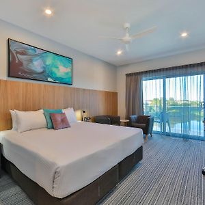 Best Western Plus North Lakes Hotel